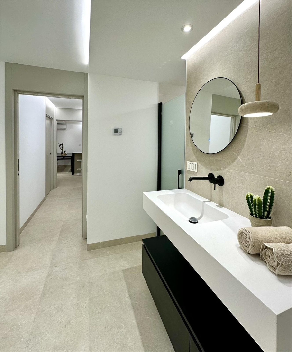 Se vende Apartamento Planta Media de 2 dormitorios en Costa Del Sol, Málaga, España
