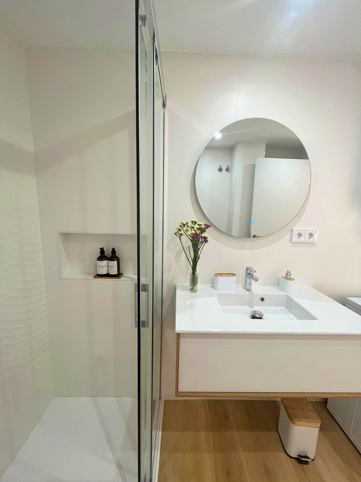 2 Bed Apartment for sale in Estepona Costa Del Sol, Málaga, Spain