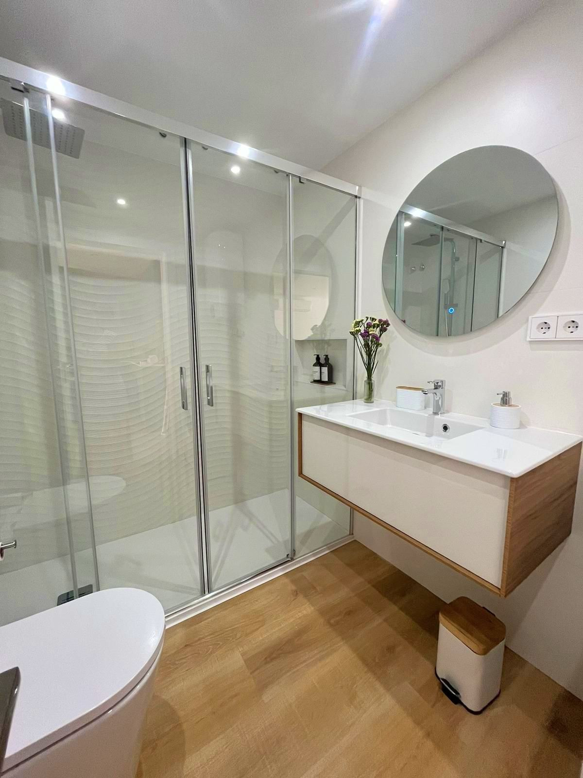 2 Bed Apartment for sale in Estepona Costa Del Sol, Málaga, Spain