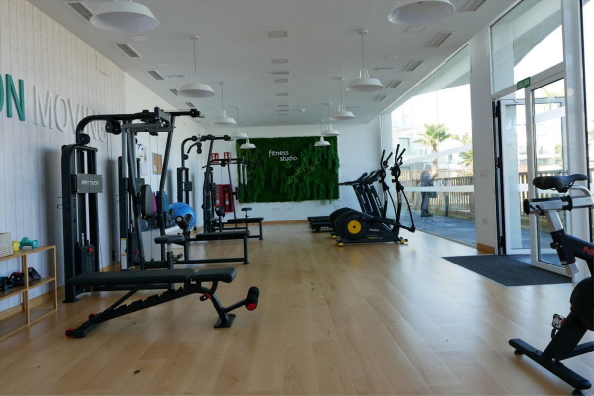 Se vende Apartamento Planta Baja de 3 dormitorios en Costa Del Sol, Málaga, España