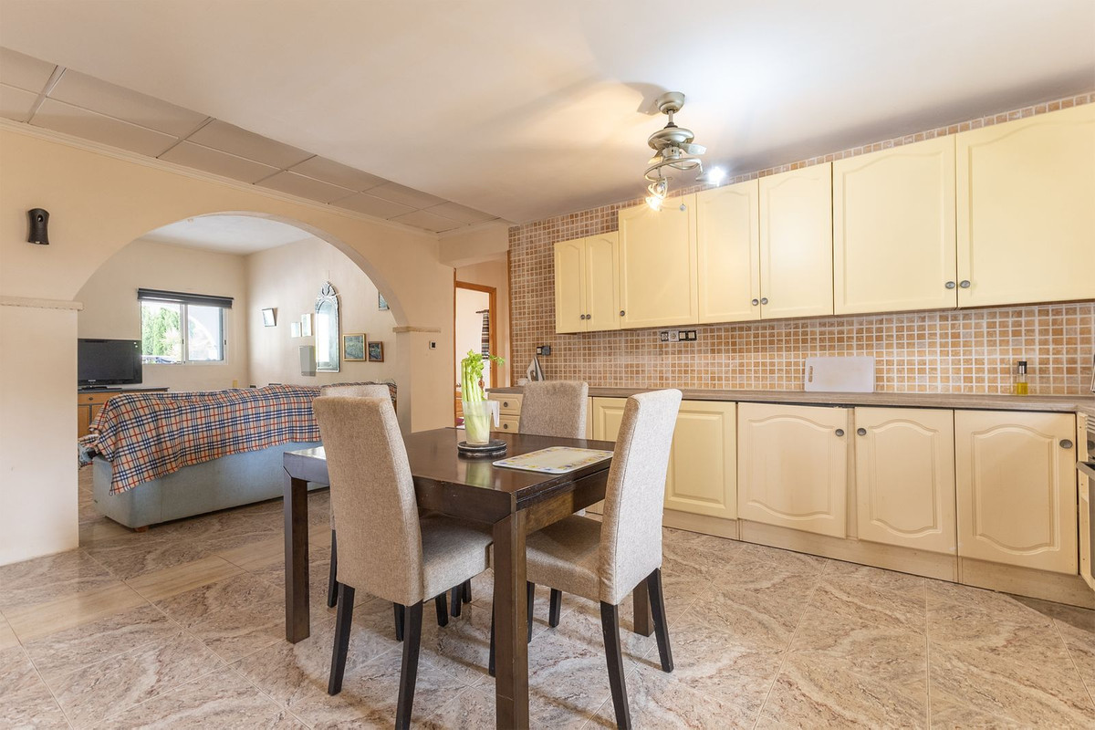 Se vende Finca - Cortijo de 12 dormitorios en Costa Blanca, Alicante, España