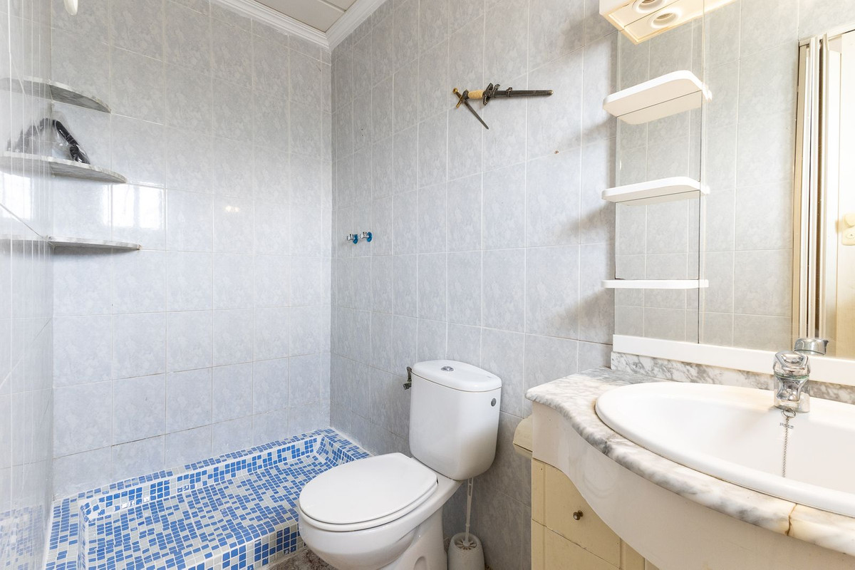 Se vende Finca - Cortijo de 12 dormitorios en Costa Blanca, Alicante, España