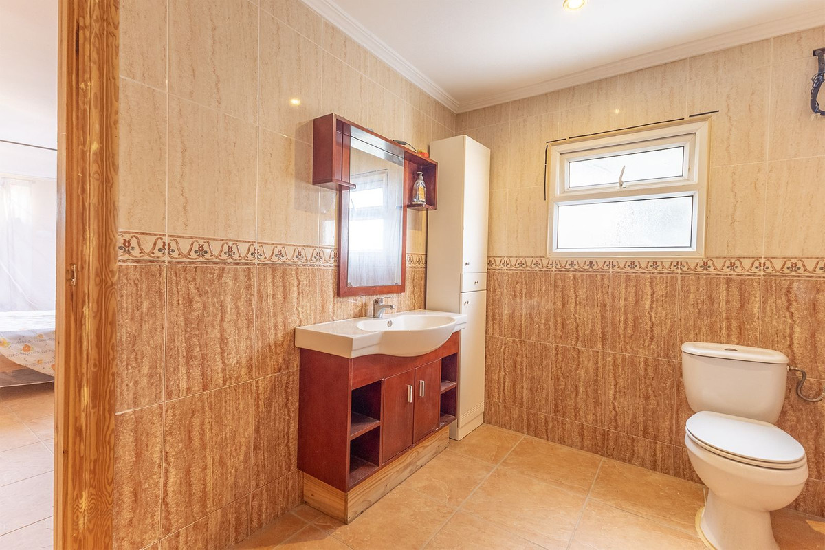 Se vende Finca - Cortijo de 12 dormitorios en Costa Blanca, Alicante, España