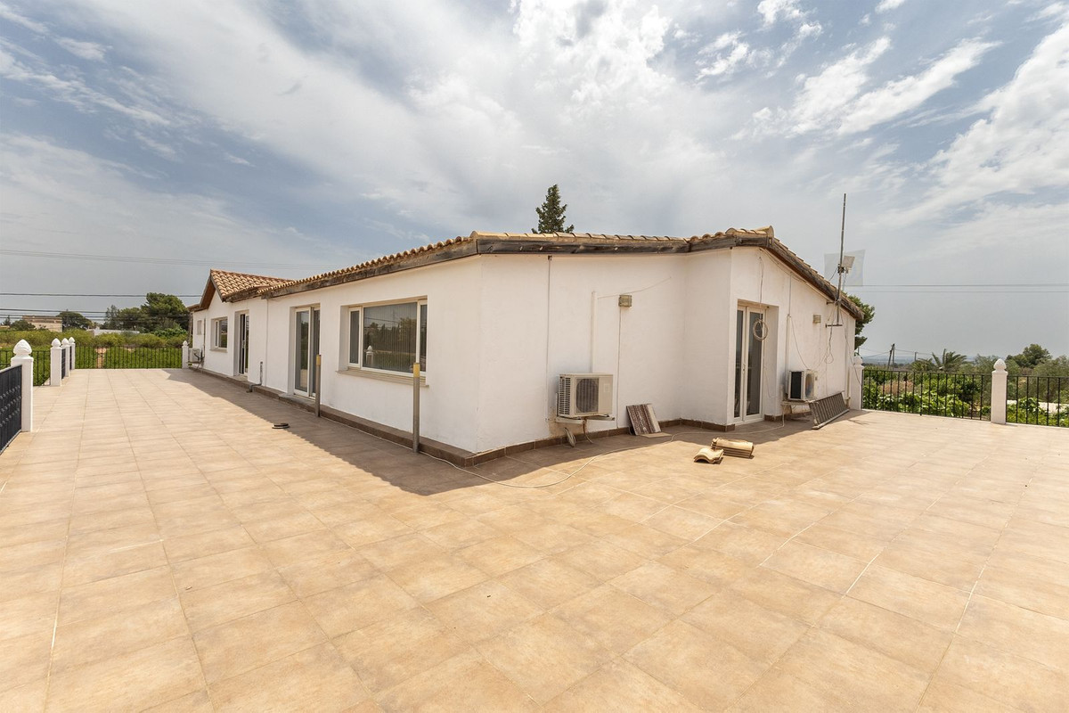 Se vende Finca - Cortijo de 12 dormitorios en Costa Blanca, Alicante, España