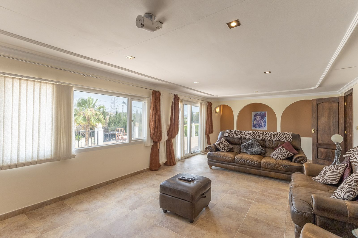 Se vende Finca - Cortijo de 12 dormitorios en Costa Blanca, Alicante, España