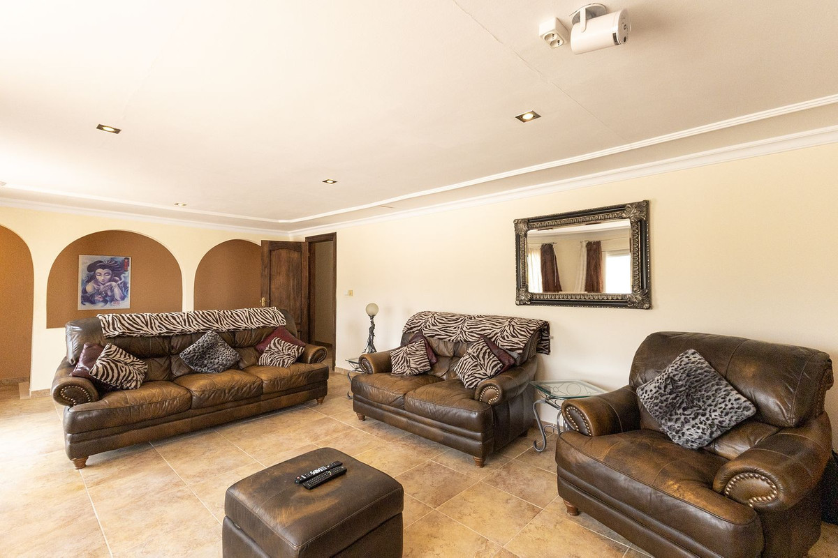 Se vende Finca - Cortijo de 12 dormitorios en Costa Blanca, Alicante, España