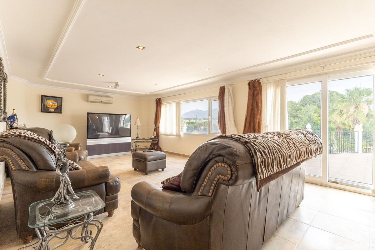Se vende Finca - Cortijo de 12 dormitorios en Costa Blanca, Alicante, España