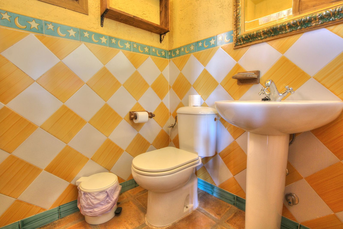 4 Bed Townhouse for sale in Entrerrios Málaga, Málaga, Spain
