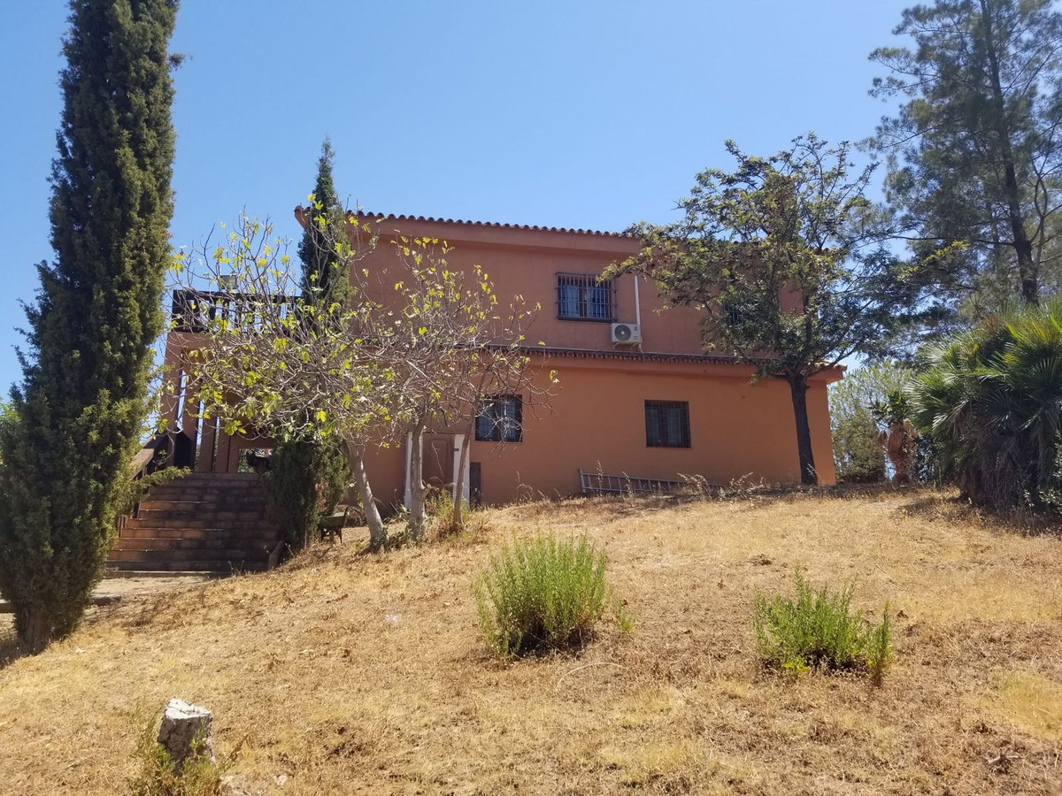 4 Bed Townhouse for sale in Entrerrios Málaga, Málaga, Spain