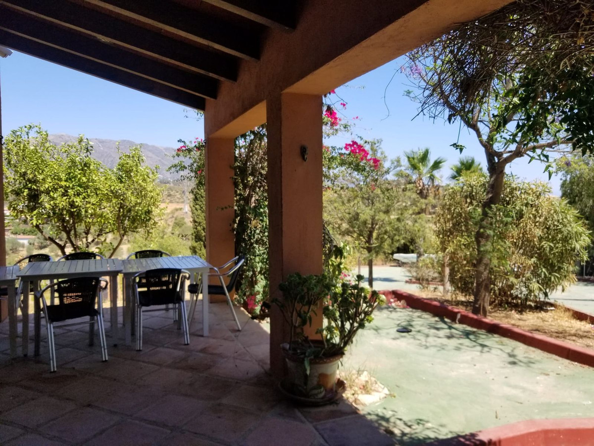4 Bed Townhouse for sale in Entrerrios Málaga, Málaga, Spain