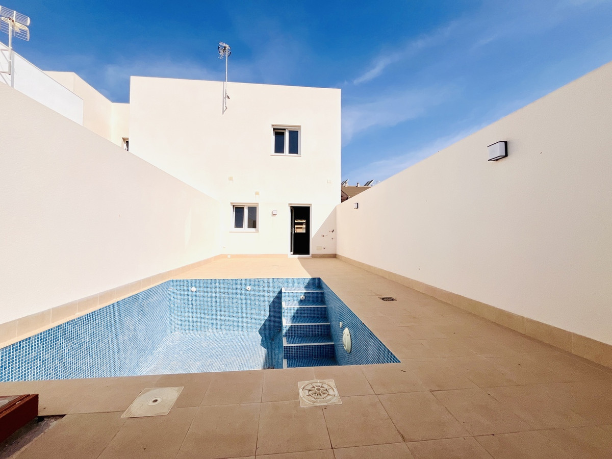3 Bed Townhouse for sale in Pilar De La Horadada Costa Blanca, Alicante, Spain