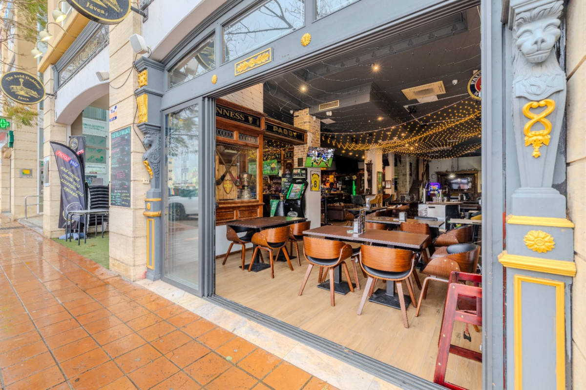 Commercial unit for sale in Javea Costa Blanca, Alicante, Spain