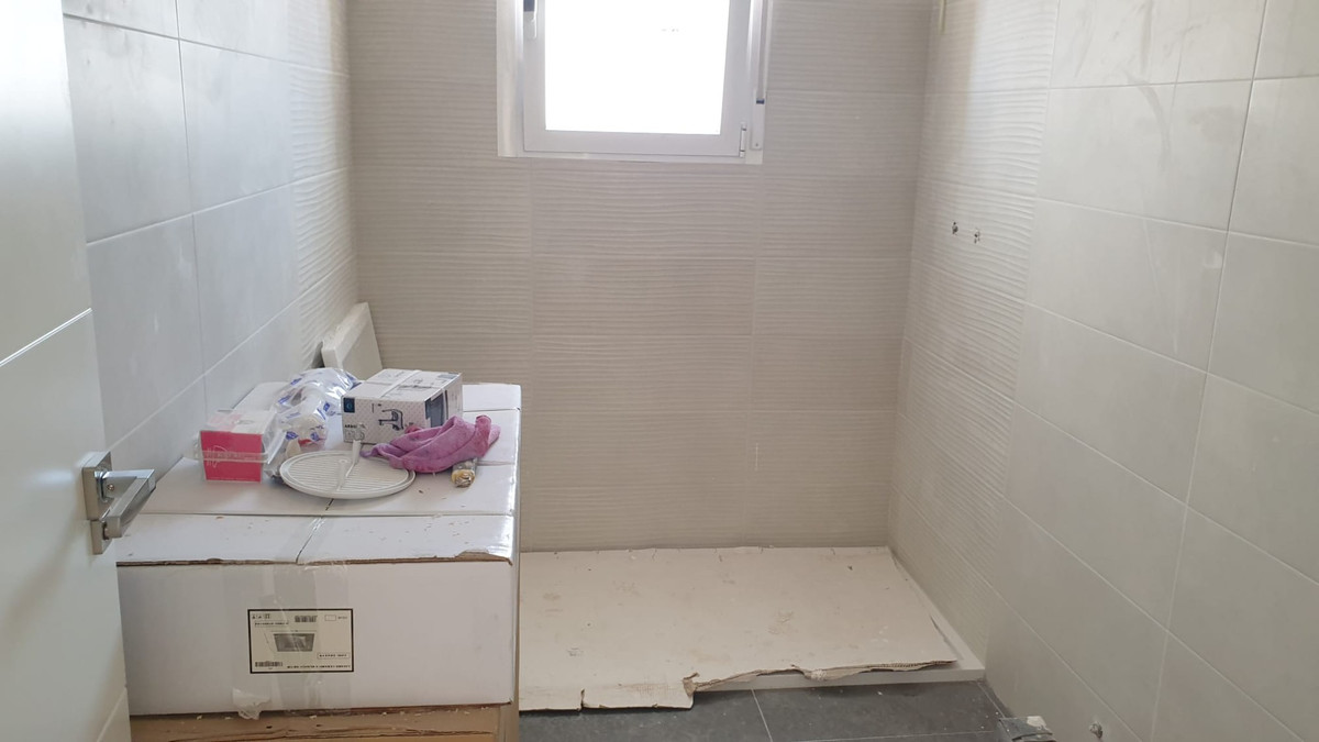 Se vende Villa - Chalet de 3 dormitorios en Costa Blanca, Alicante, España