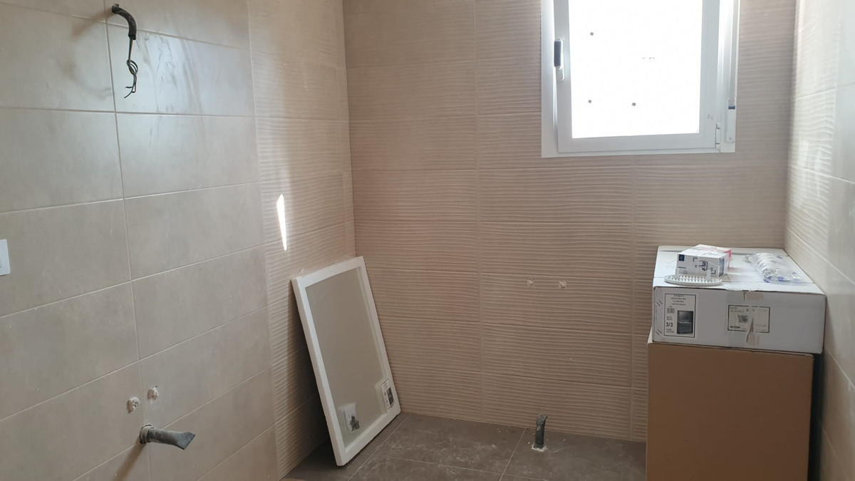 Se vende Villa - Chalet de 3 dormitorios en Costa Blanca, Alicante, España