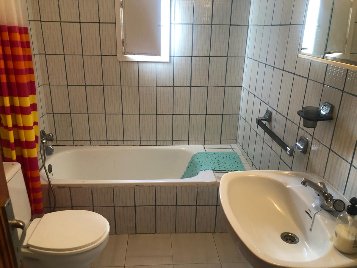 Se vende Adosada de 4 dormitorios en Costa Del Sol, Málaga, España