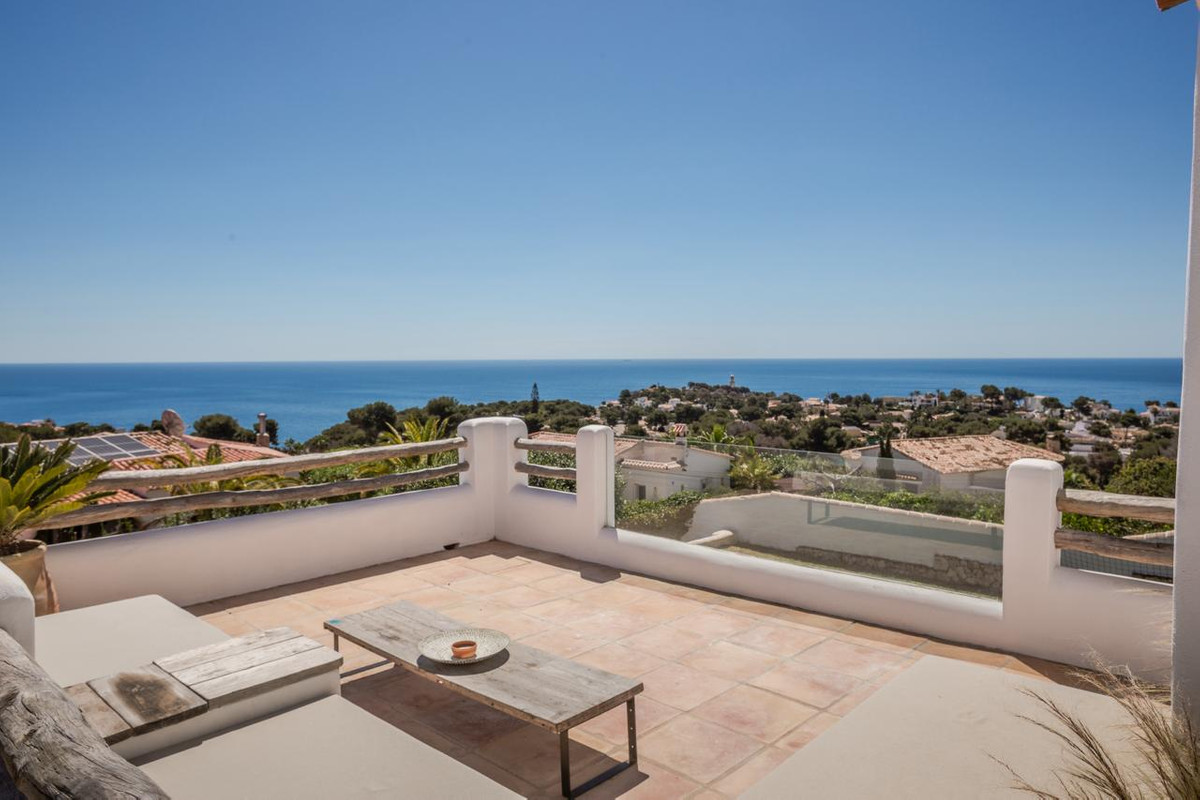 4 Bed Townhouse for sale in Javea Costa Blanca, Alicante, Spain