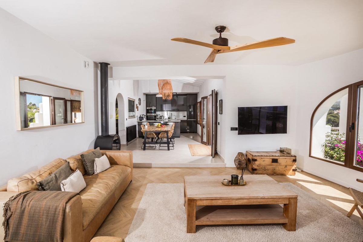 4 Bed Townhouse for sale in Javea Costa Blanca, Alicante, Spain