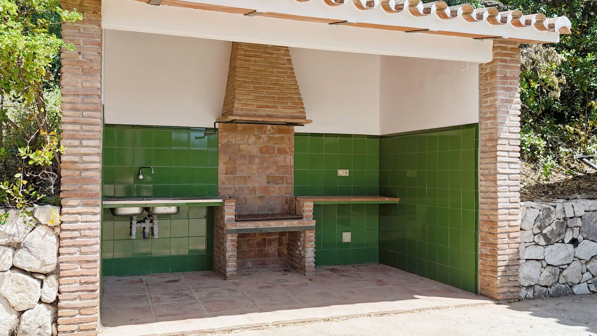 3 Bed Townhouse for sale in Alhaurín El Grande Costa Del Sol, Málaga, Spain