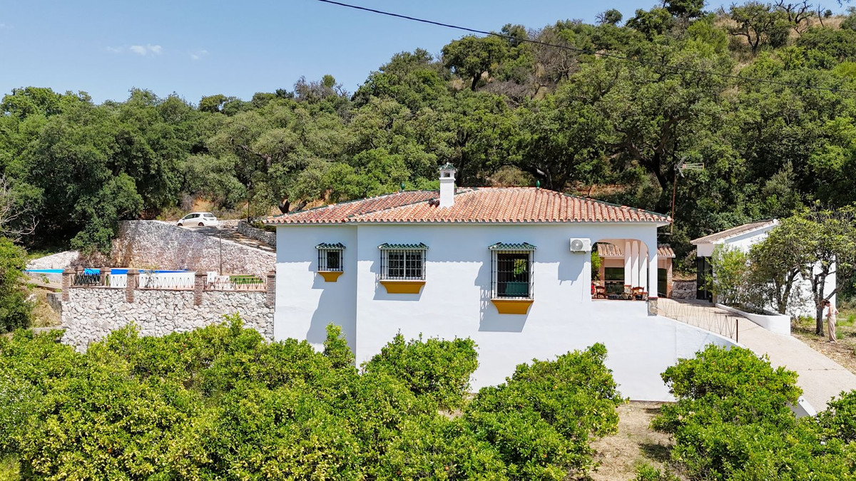 3 Bed Townhouse for sale in Alhaurín El Grande Costa Del Sol, Málaga, Spain