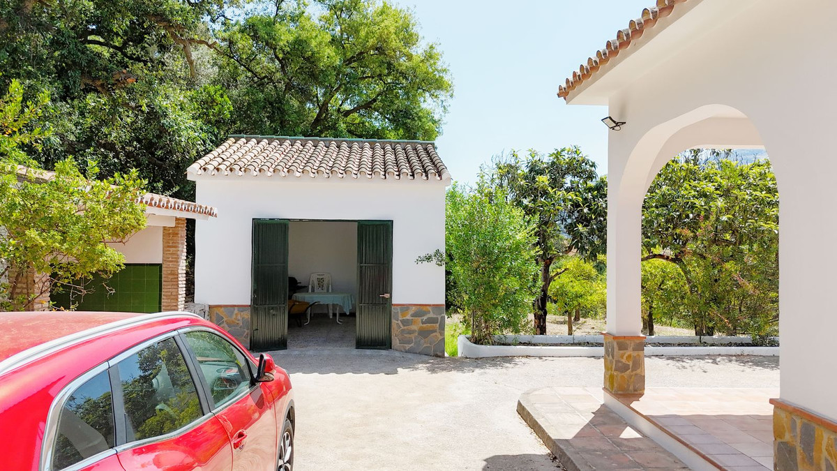 3 Bed Townhouse for sale in Alhaurín El Grande Costa Del Sol, Málaga, Spain