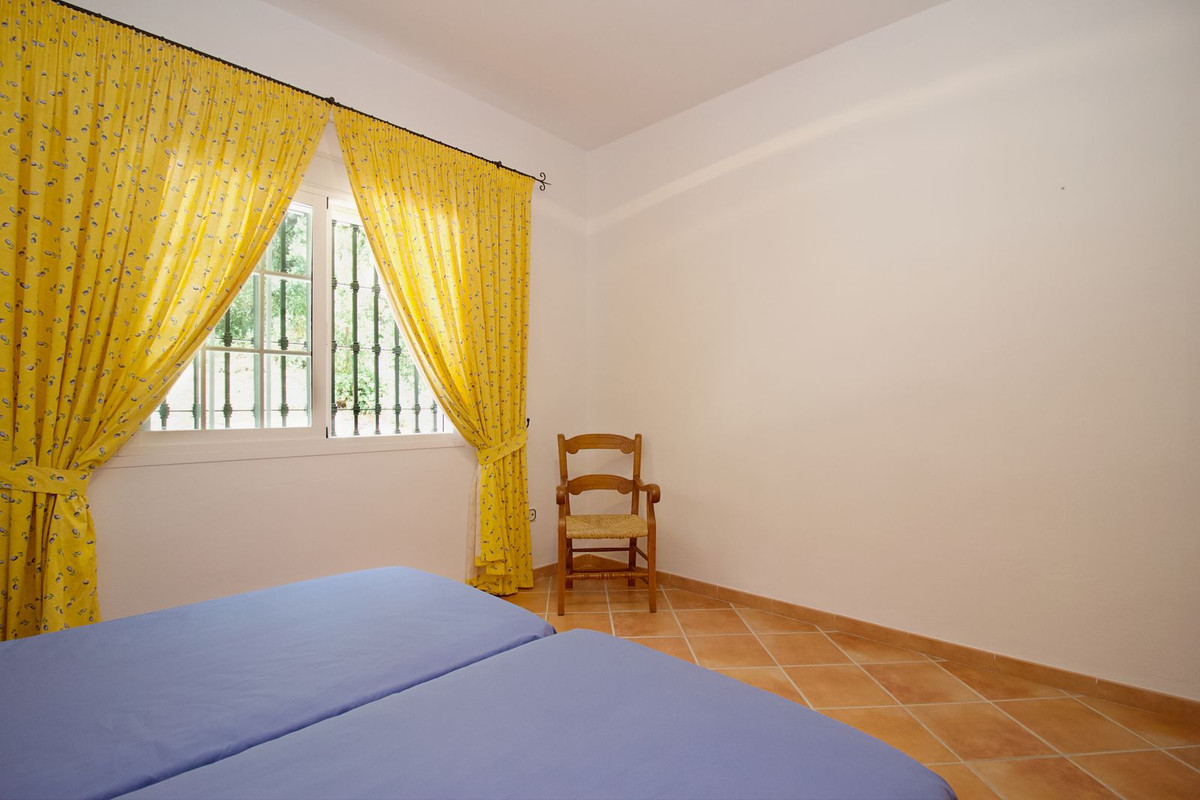 3 Bed Townhouse for sale in Alhaurín El Grande Costa Del Sol, Málaga, Spain