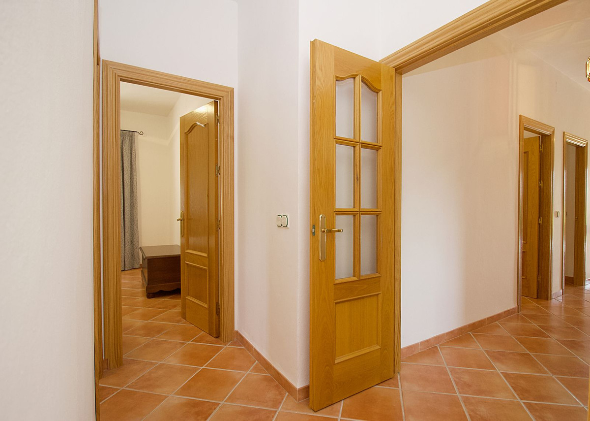 3 Bed Townhouse for sale in Alhaurín El Grande Costa Del Sol, Málaga, Spain