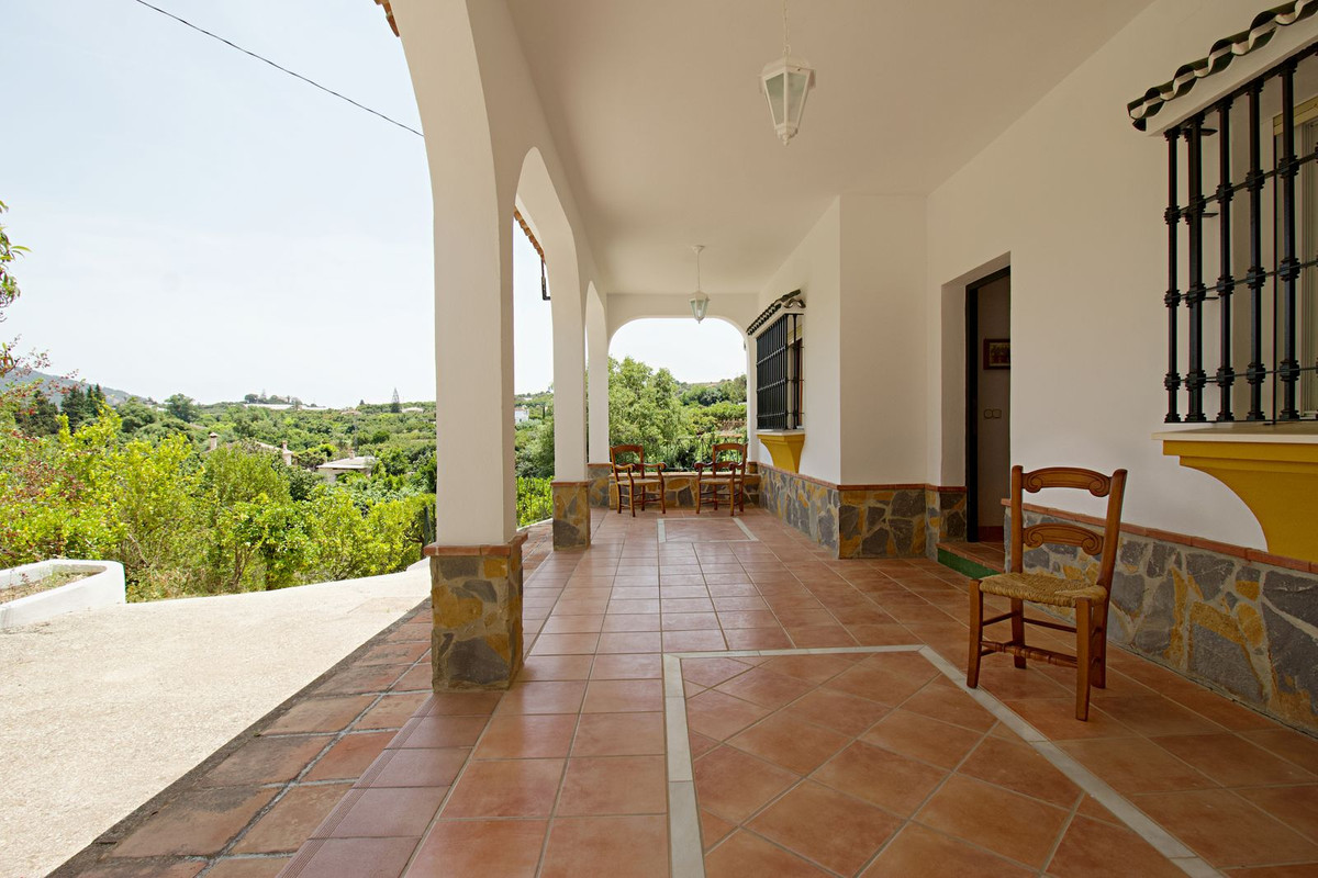3 Bed Townhouse for sale in Alhaurín El Grande Costa Del Sol, Málaga, Spain