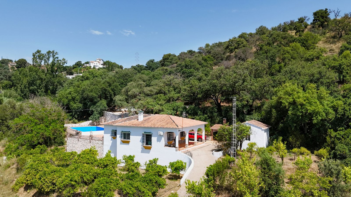 3 Bed Townhouse for sale in Alhaurín El Grande Costa Del Sol, Málaga, Spain