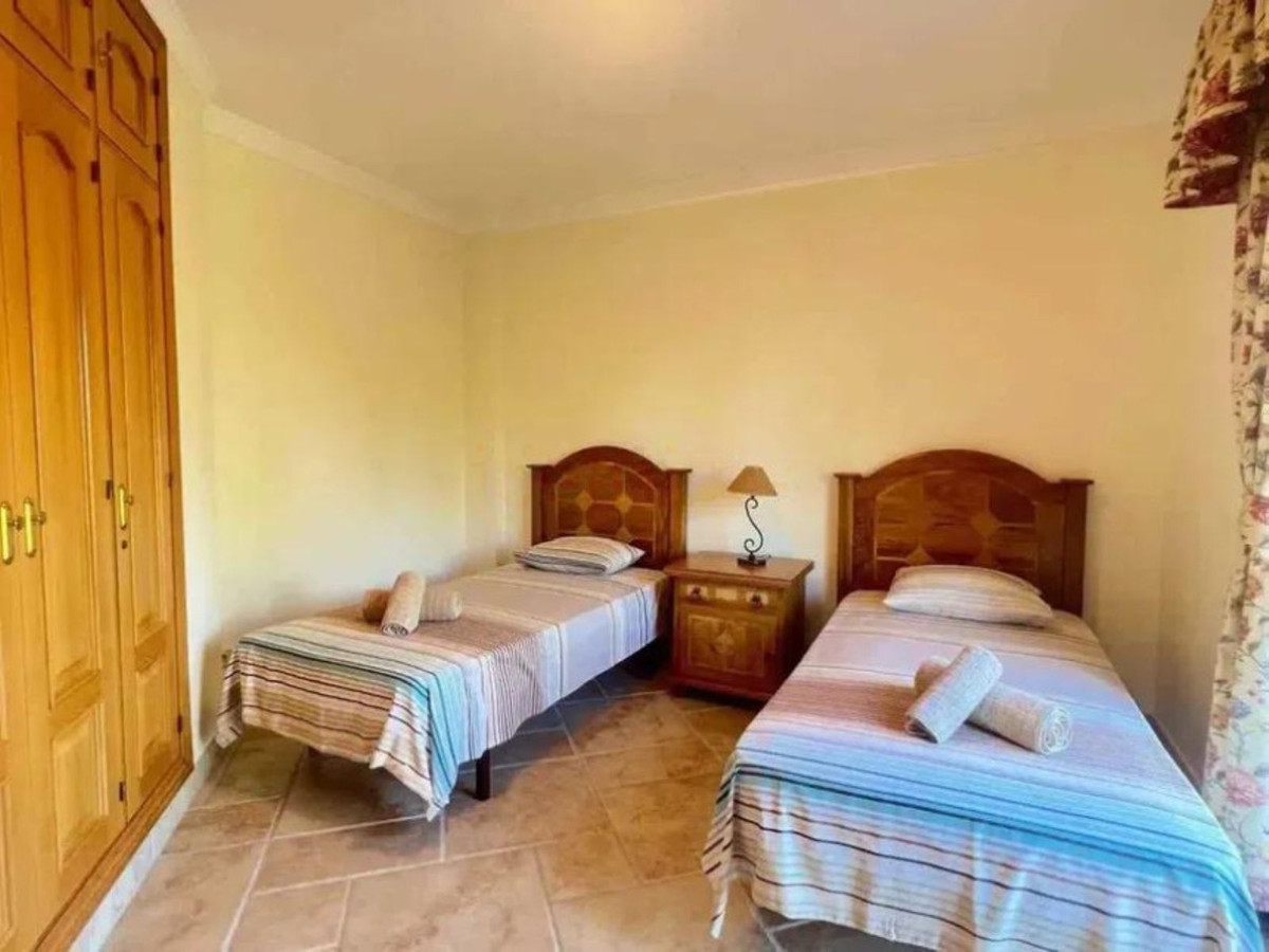 5 Bed Townhouse for sale in Los Flamingos Costa Del Sol, Málaga, Spain