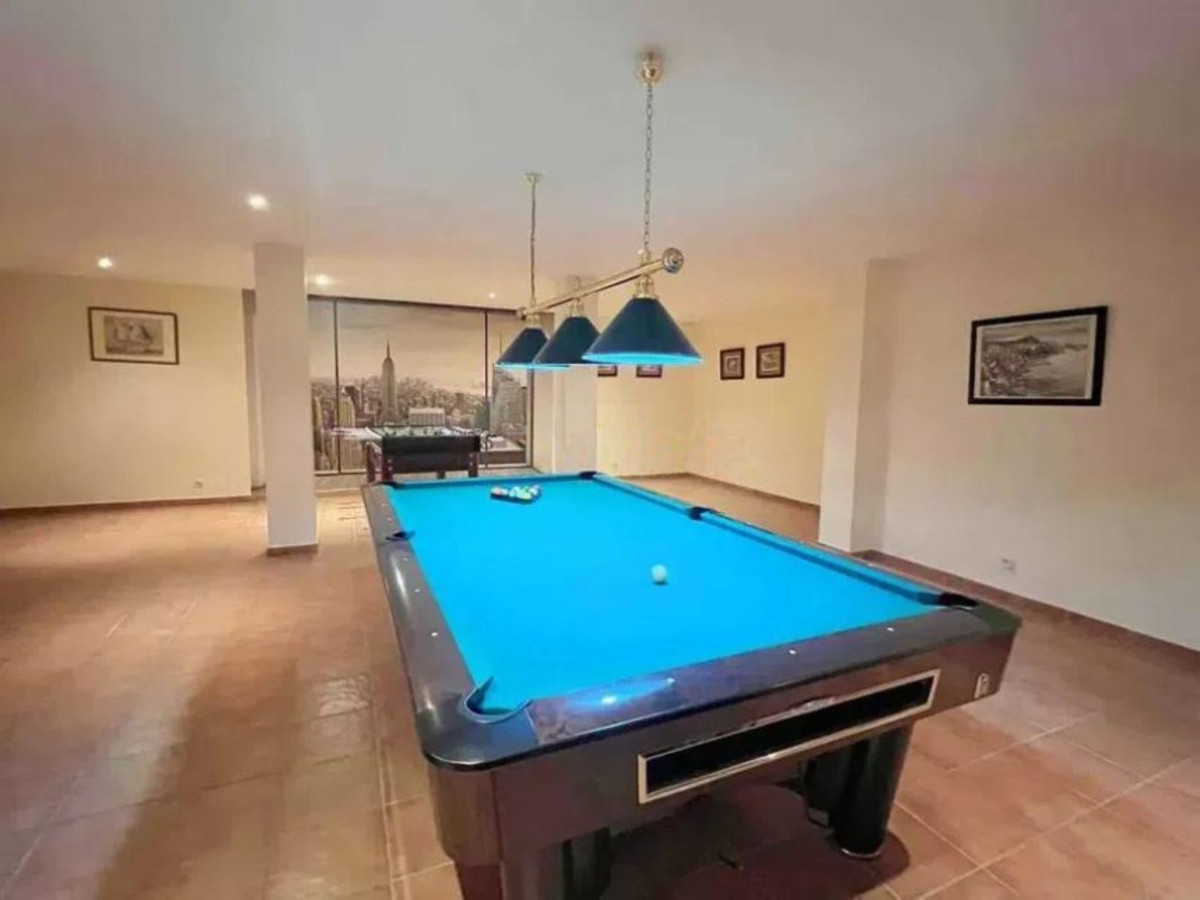 5 Bed Townhouse for sale in Los Flamingos Costa Del Sol, Málaga, Spain