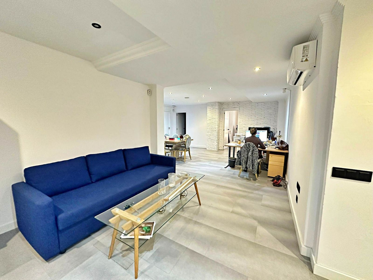 Commercial unit for sale in New Golden Mile Costa Del Sol, Málaga, Spain