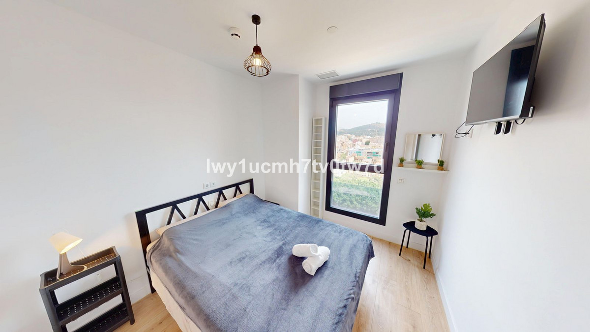 Se vende Apartamento Planta Media de 2 dormitorios en Málaga Ciudad, Málaga, España