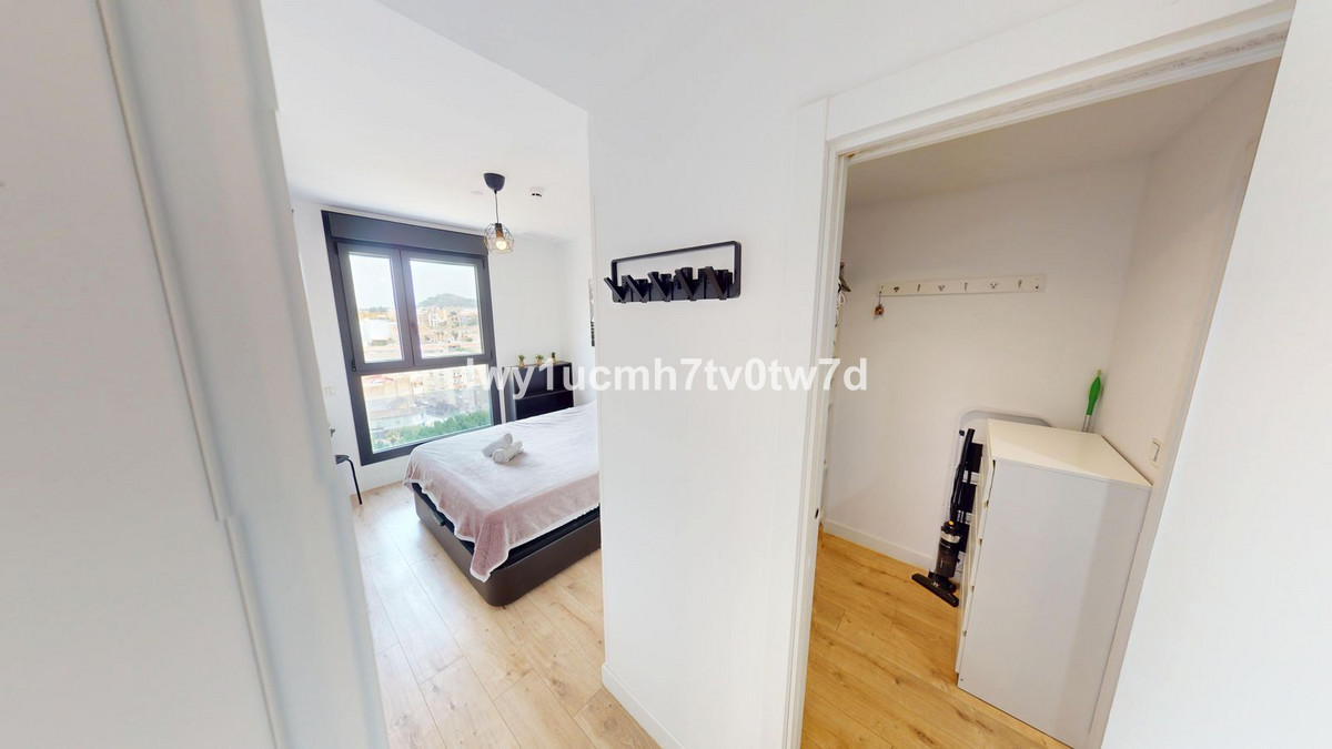 Se vende Apartamento Planta Media de 2 dormitorios en Málaga Ciudad, Málaga, España