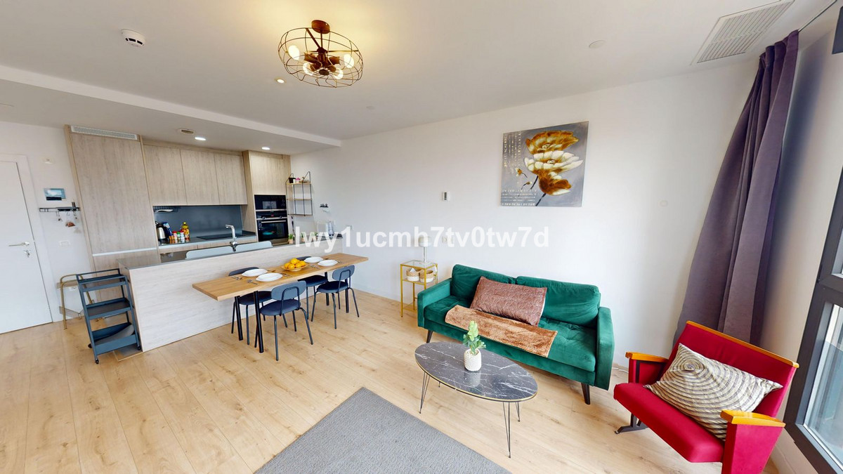 Se vende Apartamento Planta Media de 2 dormitorios en Málaga Ciudad, Málaga, España