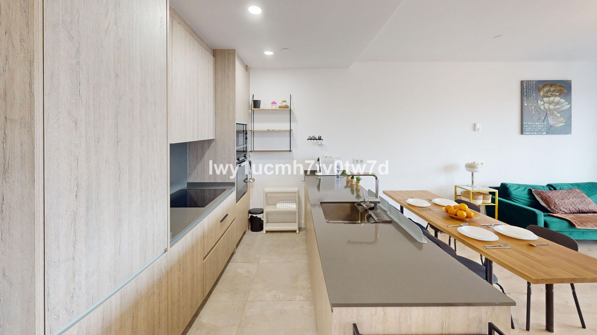 Se vende Apartamento Planta Media de 2 dormitorios en Málaga Ciudad, Málaga, España