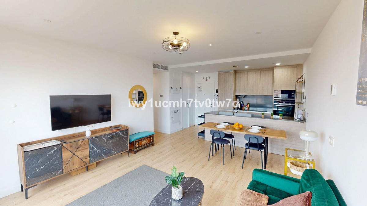 Se vende Apartamento Planta Media de 2 dormitorios en Málaga Ciudad, Málaga, España