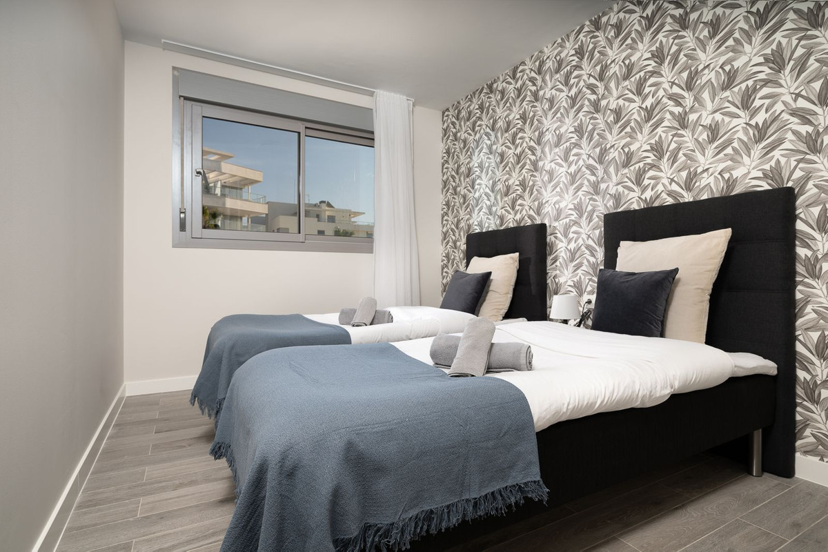 3 Bed Apartment for sale in El Chaparral Costa Del Sol, Málaga, Spain