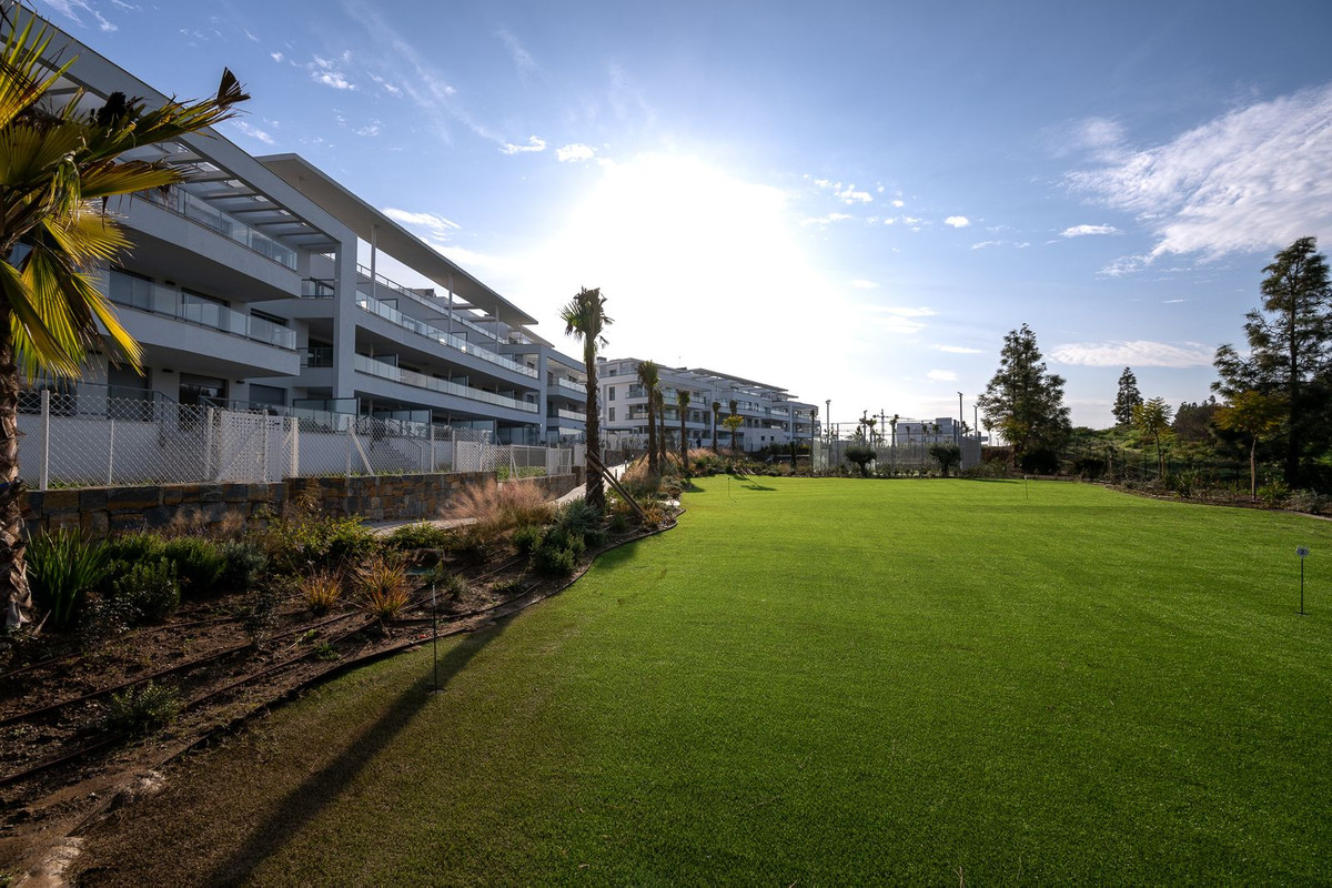 3 Bed Apartment for sale in El Chaparral Costa Del Sol, Málaga, Spain