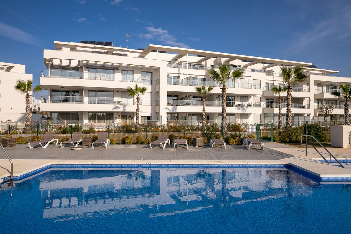 3 Bed Apartment for sale in El Chaparral Costa Del Sol, Málaga, Spain