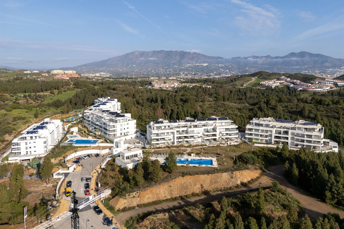 3 Bed Apartment for sale in El Chaparral Costa Del Sol, Málaga, Spain