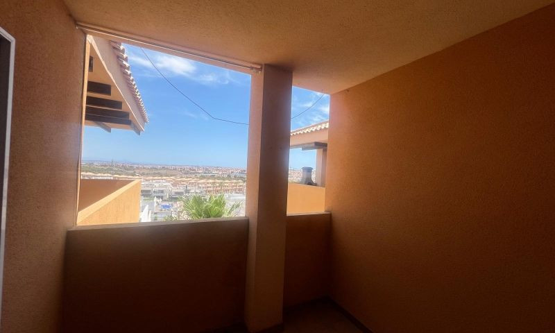 Se vende Ático de 2 dormitorios en Costa Blanca, Alicante, España