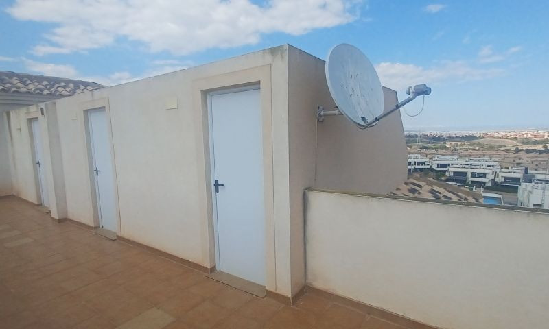 Se vende Ático de 2 dormitorios en Costa Blanca, Alicante, España
