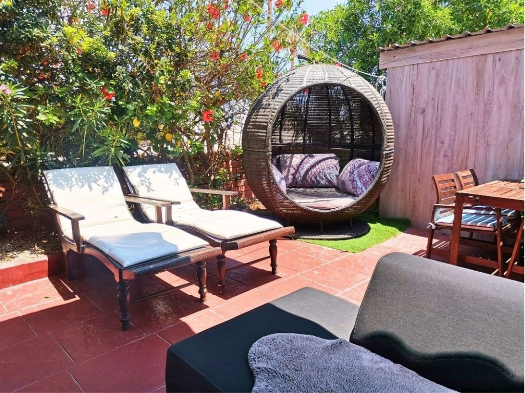 7 Bed Townhouse for sale in Albir Costa Blanca, Alicante, Spain