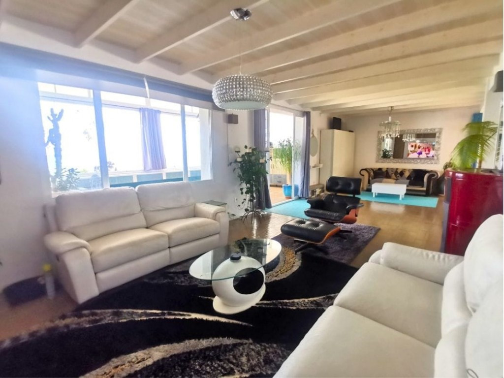 7 Bed Townhouse for sale in Albir Costa Blanca, Alicante, Spain