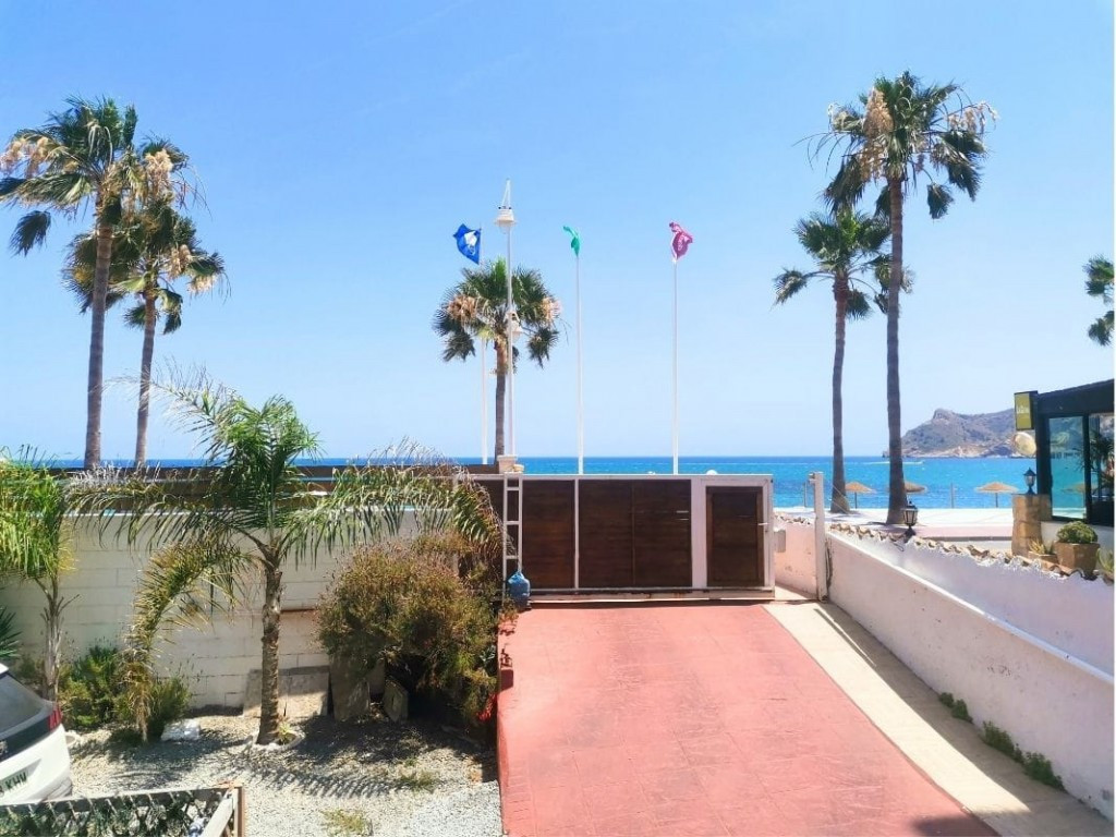 7 Bed Townhouse for sale in Albir Costa Blanca, Alicante, Spain