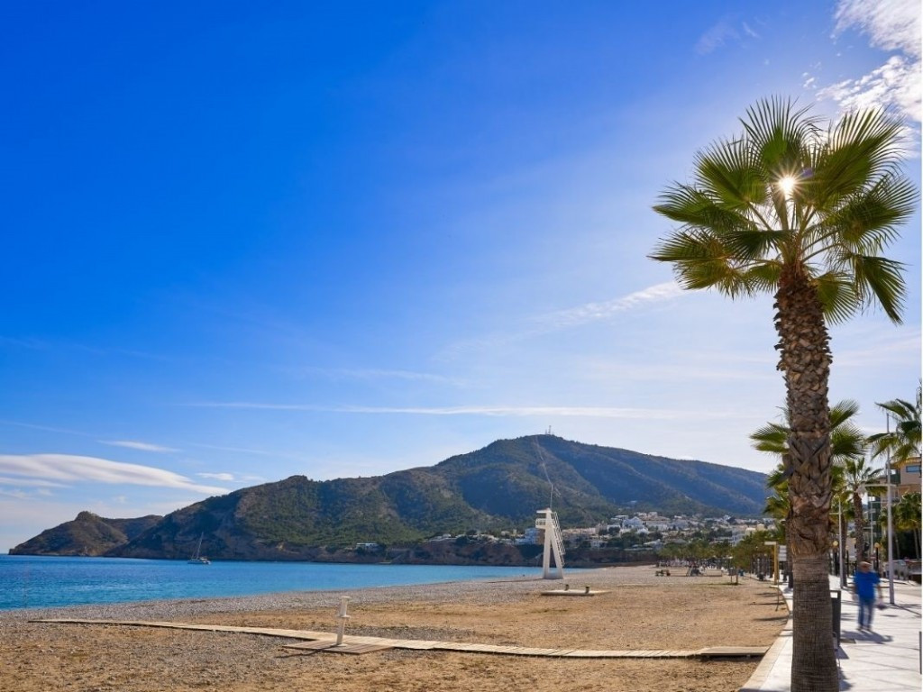 7 Bed Townhouse for sale in Albir Costa Blanca, Alicante, Spain