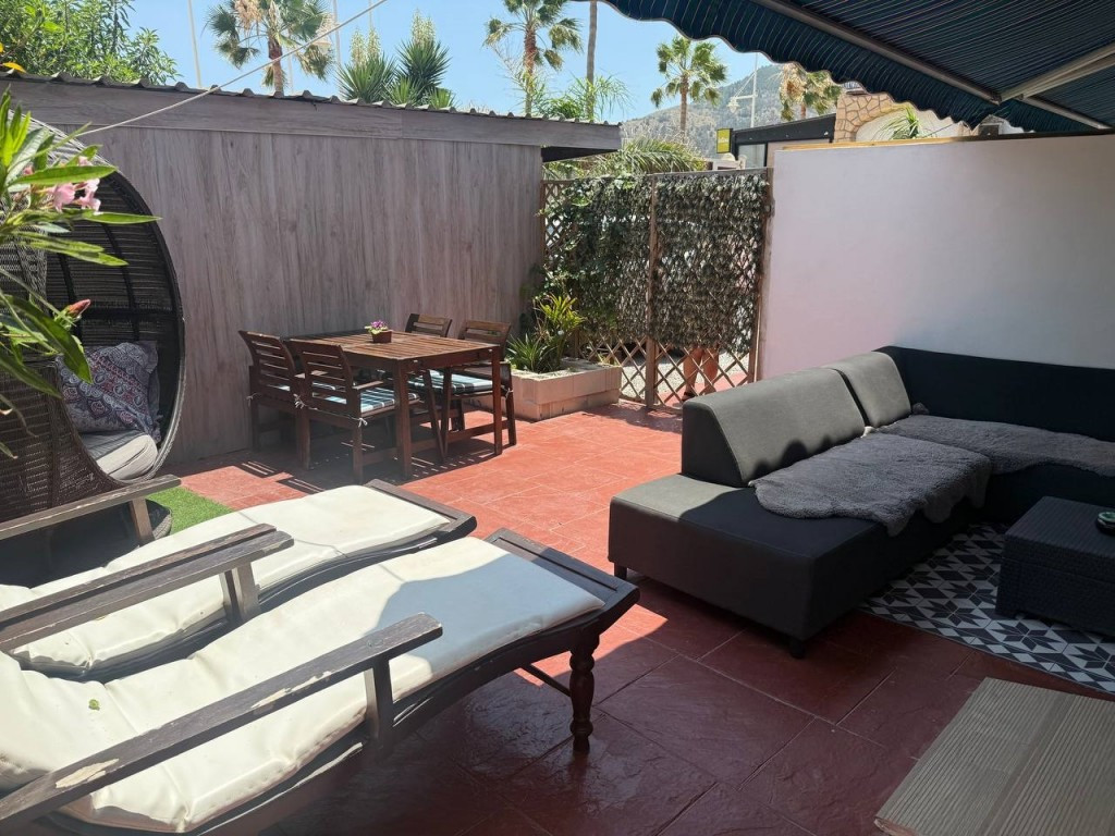 7 Bed Townhouse for sale in Albir Costa Blanca, Alicante, Spain