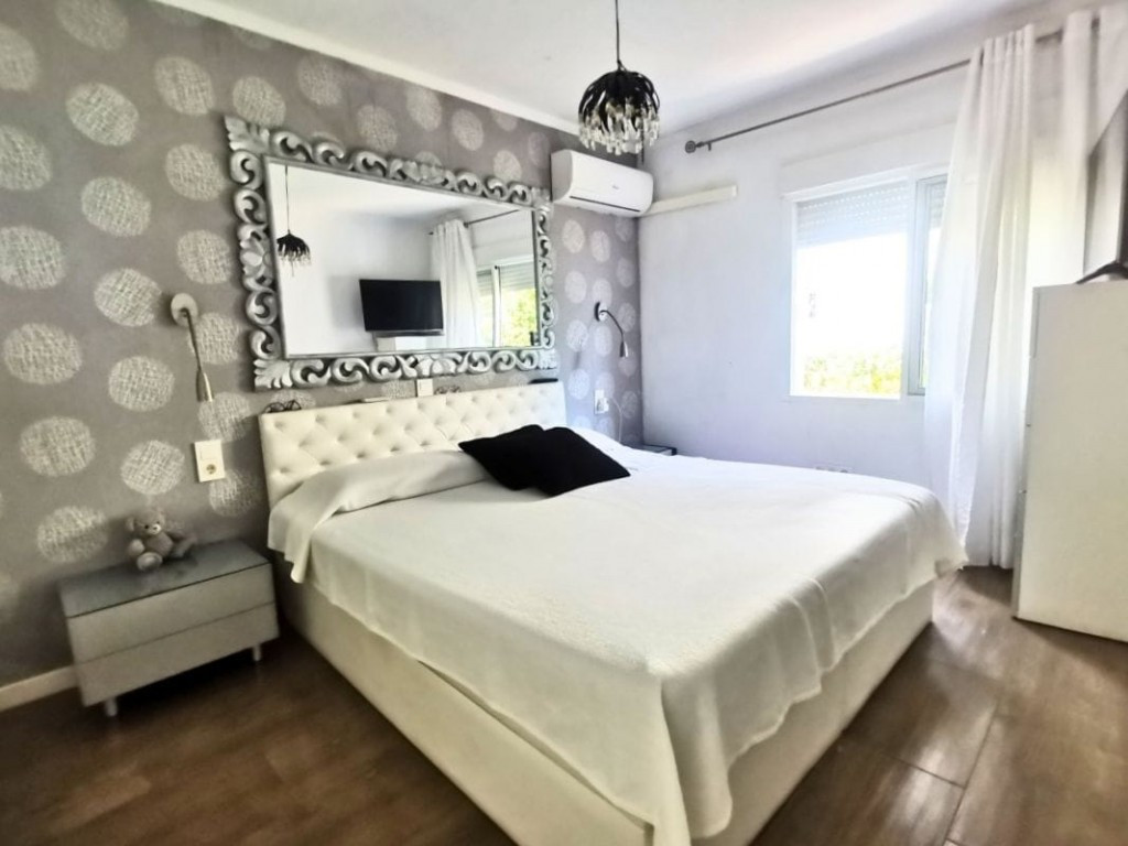 7 Bed Townhouse for sale in Albir Costa Blanca, Alicante, Spain