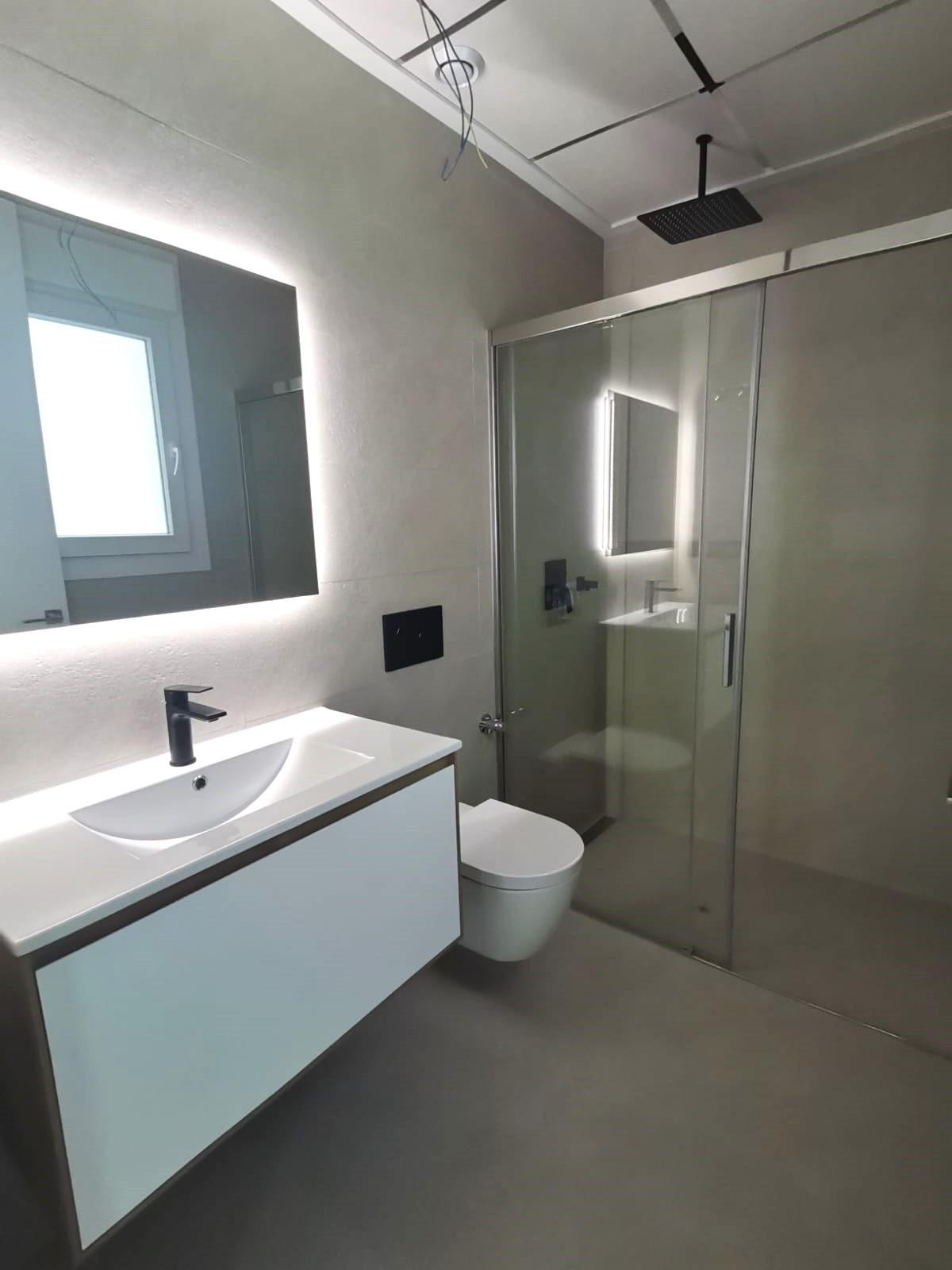 Se vende Villa - Chalet de 3 dormitorios en Costa Blanca, Alicante, España