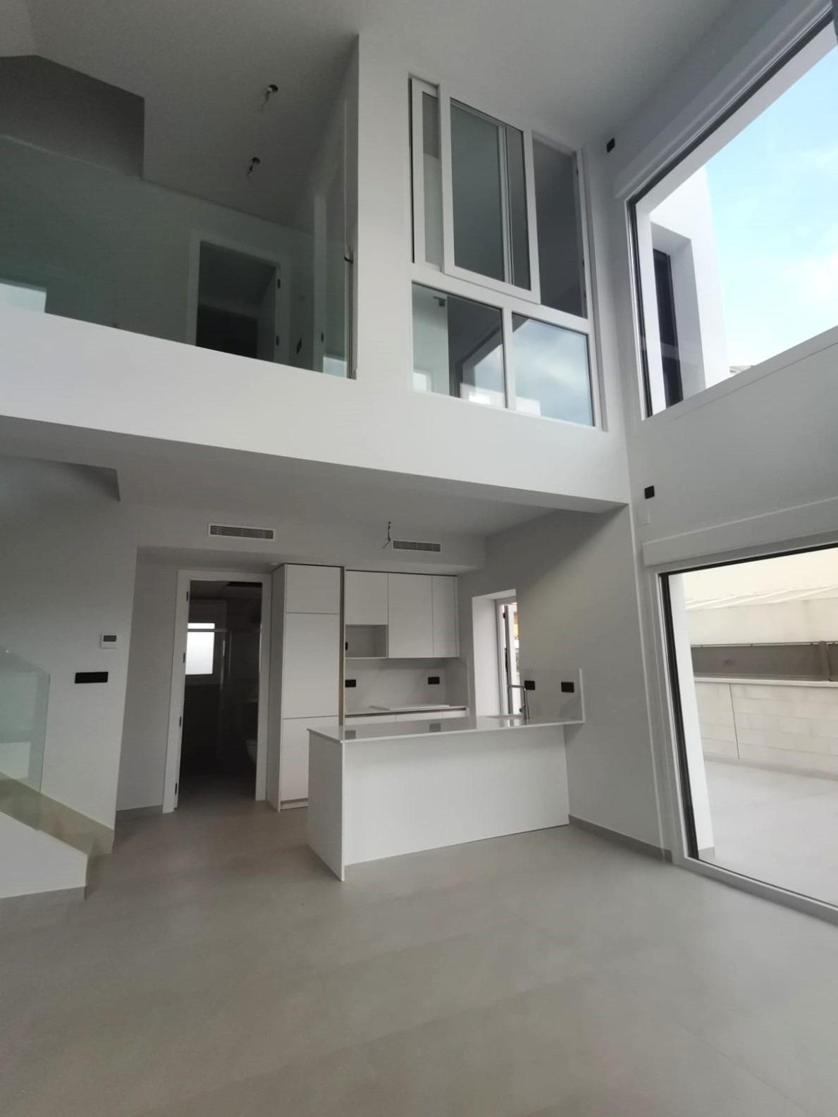 Se vende Villa - Chalet de 3 dormitorios en Costa Blanca, Alicante, España